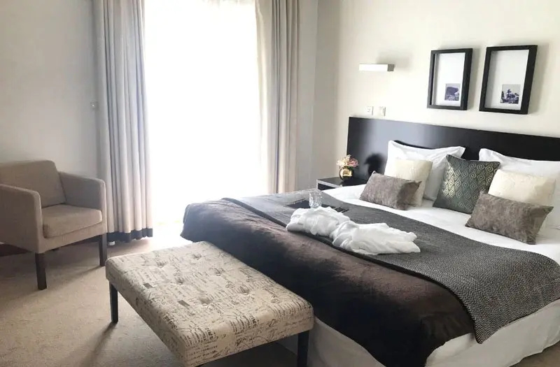 SJ Hotel - Chambres