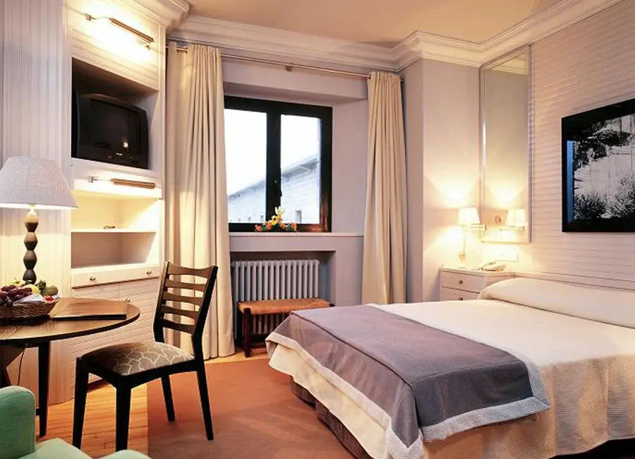 Parador De Vielha - Chambres