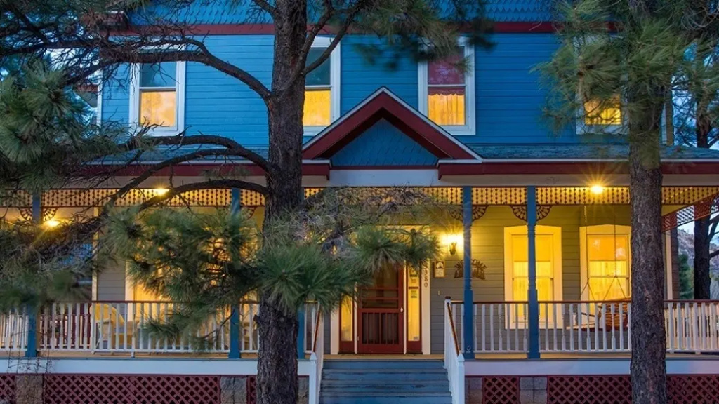 Abineau Lodge