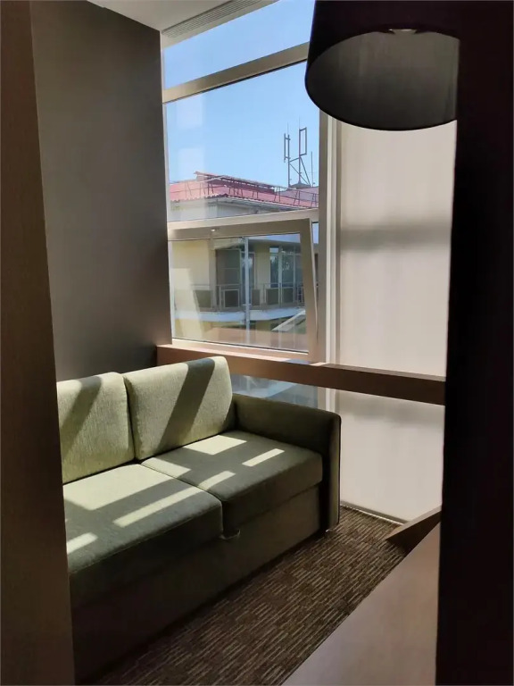 Трёхместный люкс семейный в Бургас