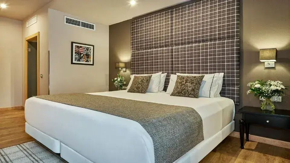 Hotel Hesperia Barri Gòtic - Chambres