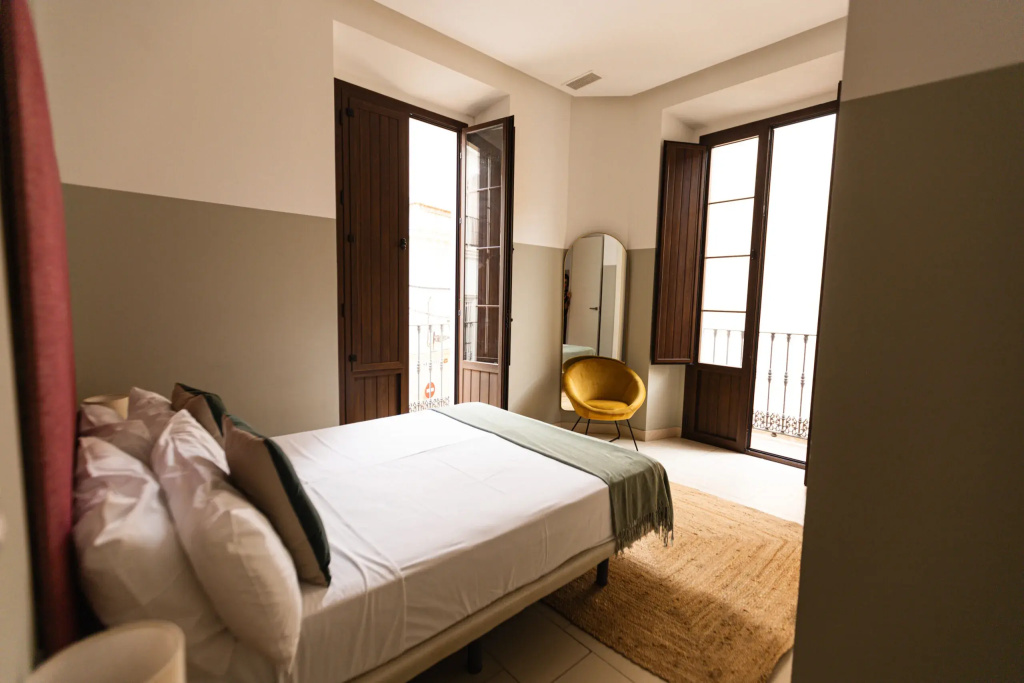 Deluxe Patio Suite