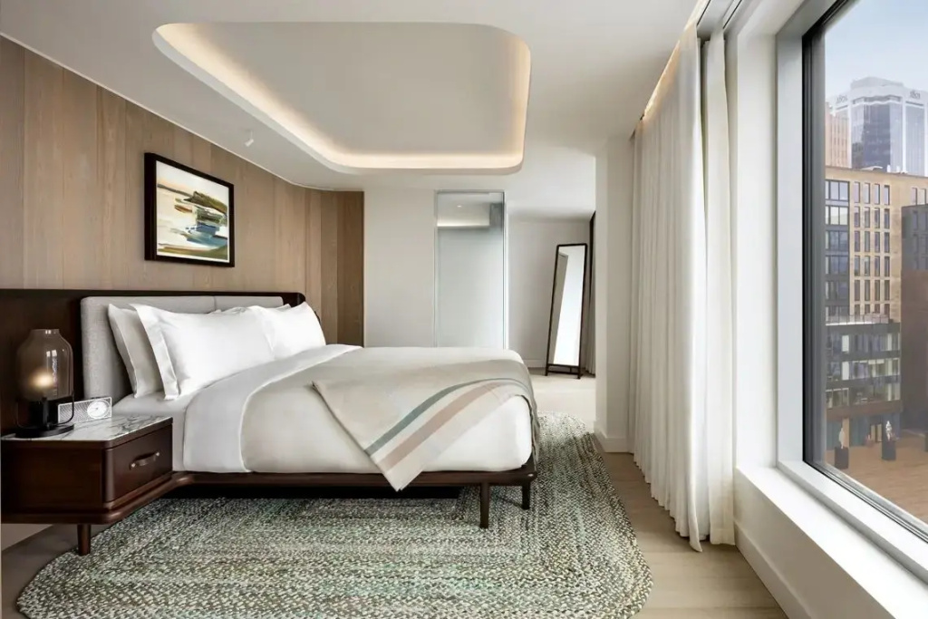 1 Bedroom Executive Double Club Suite with water view (full double bed)