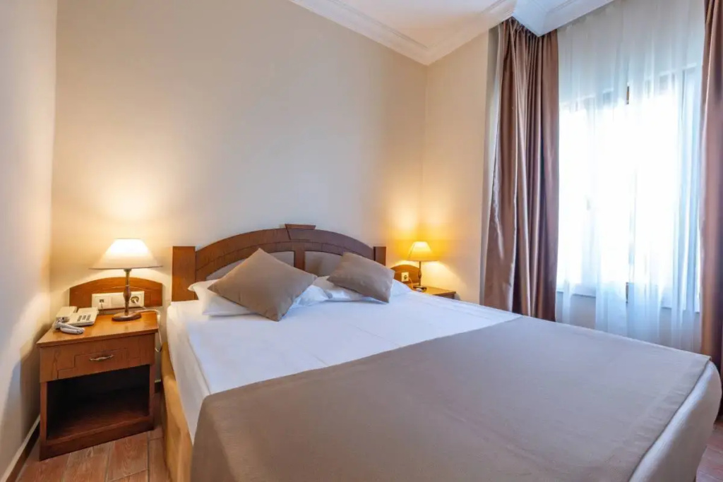 Economy Double room (full double bed)