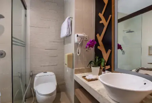 Adhi Jaya Hotel - Chambres
