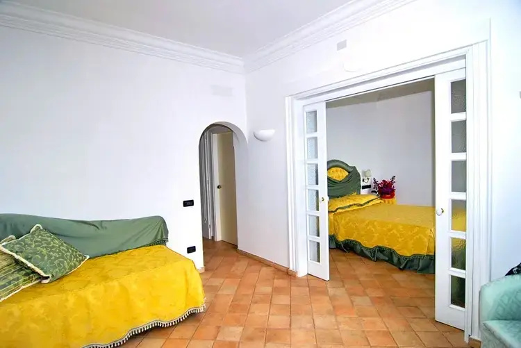 Sea view Double Suite (full double bed)