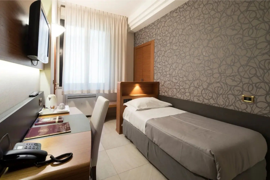 Hotel Astra Ferrara - Chambres