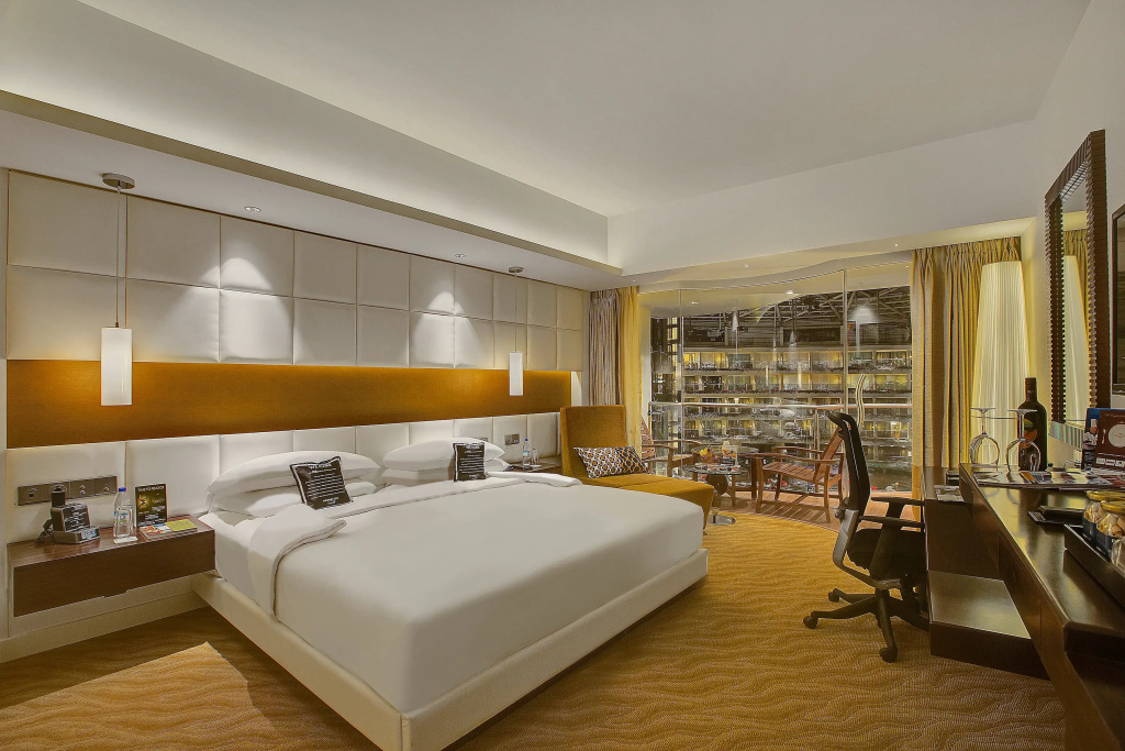 Earth Double room Lagoon Facing (full double bed) (bed type is subject to availability)