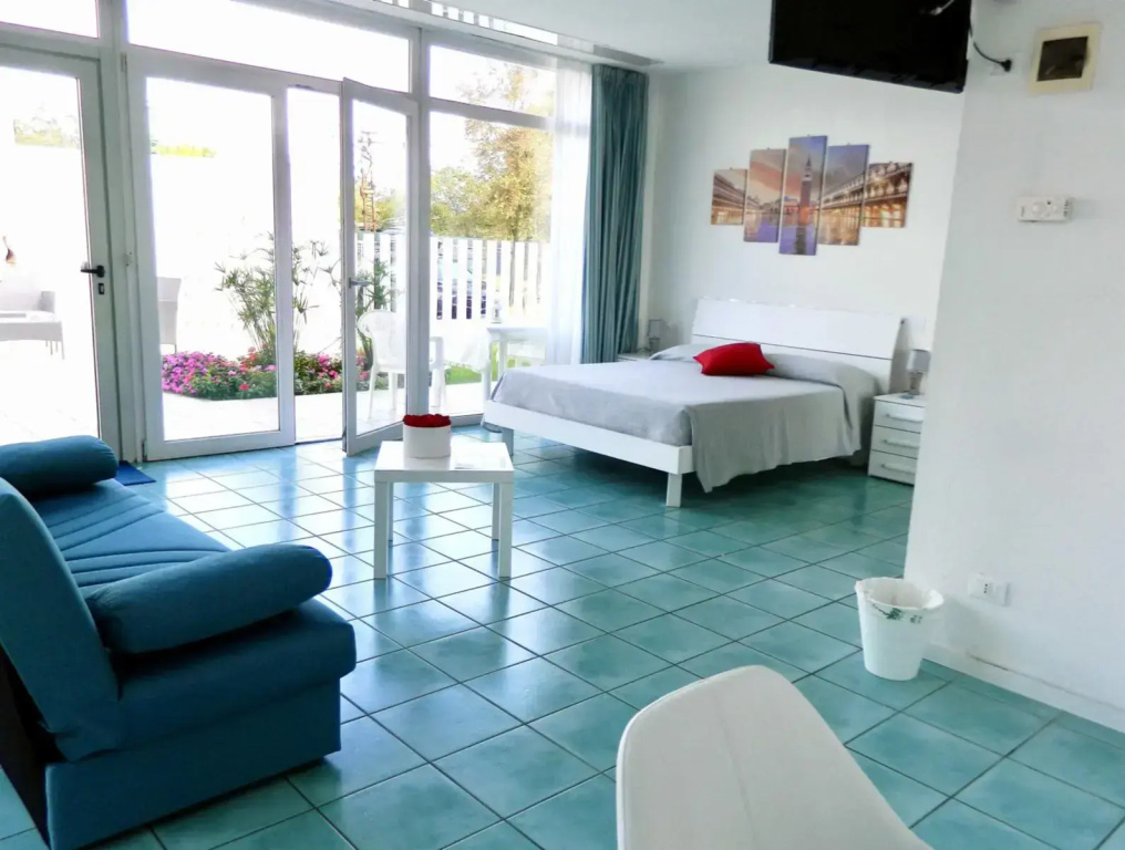 San Marco Double room (full double bed)