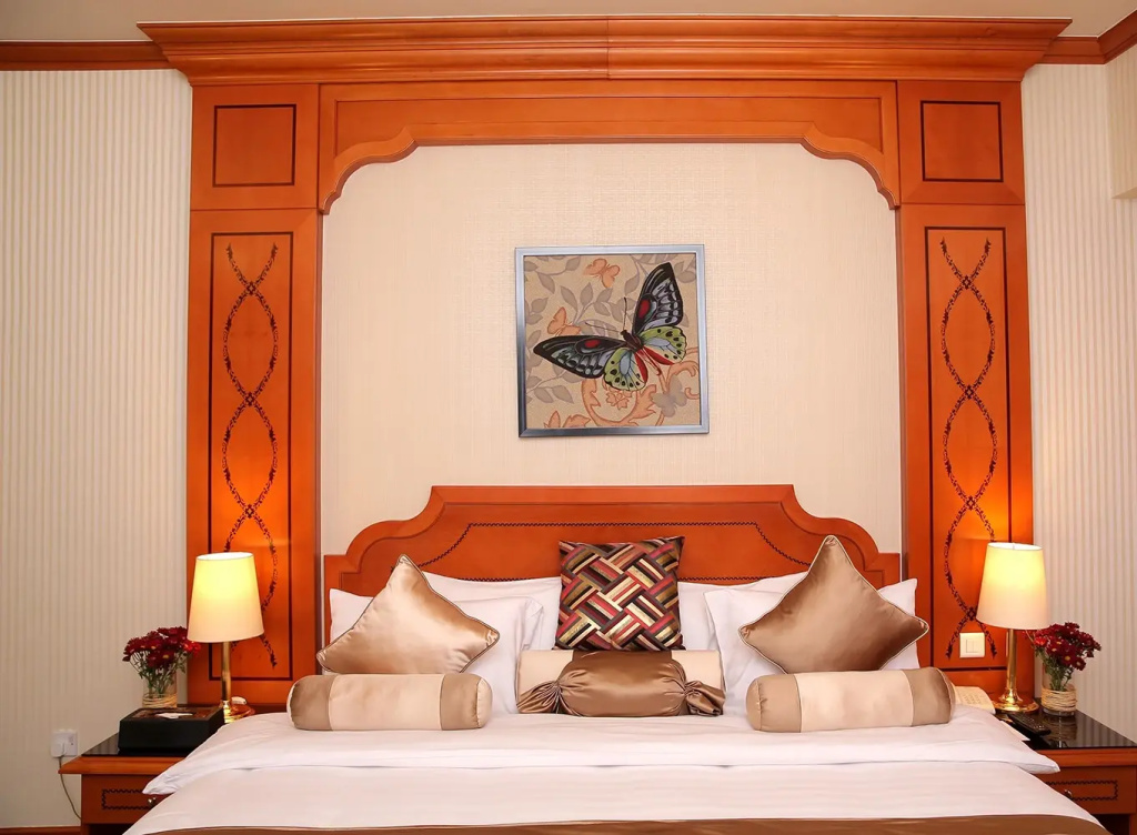 Executive Suite