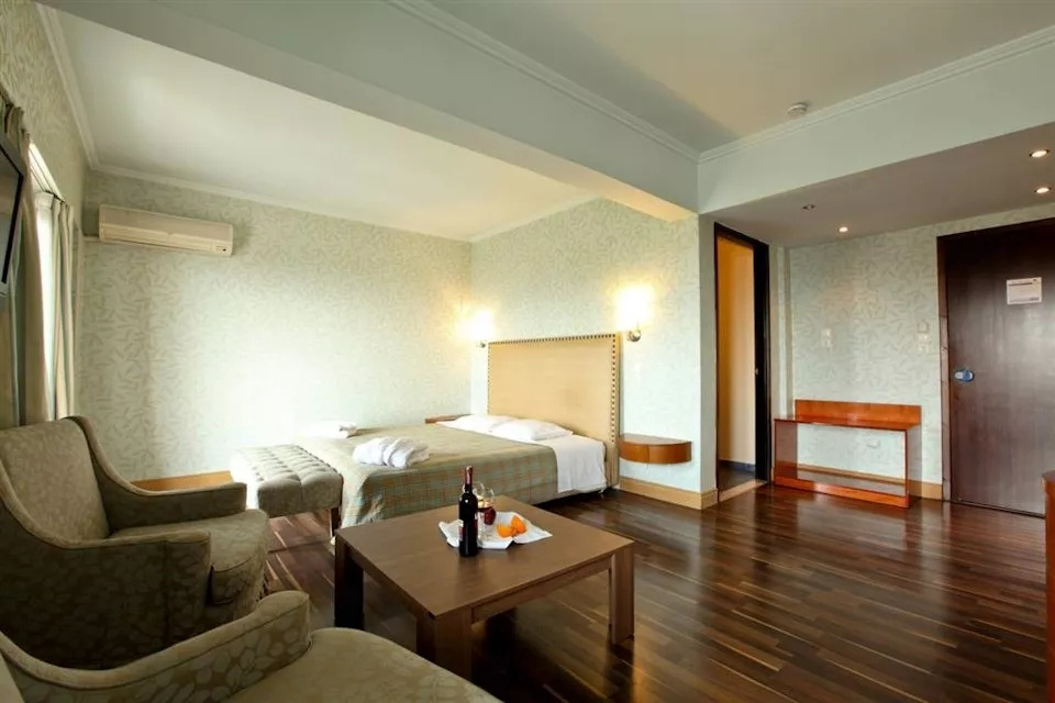 Galaxy Hotel - Chambres