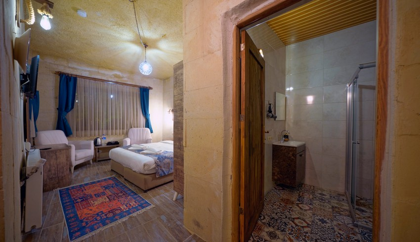 Traditional Stone Double room (full double bed)