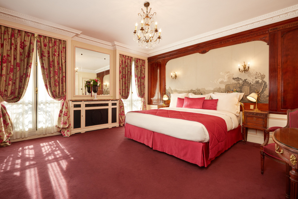 Classic Double room (full double bed)