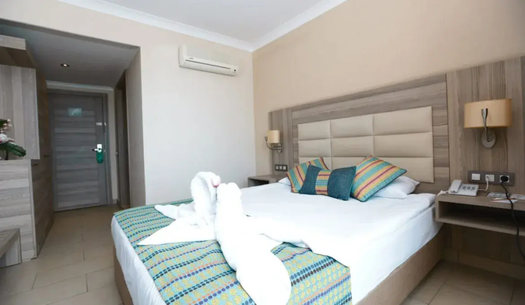 Economy room