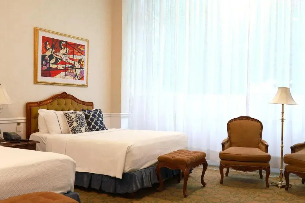 Gran Hotel Ciudad de Mexico Zocalo View - Chambres