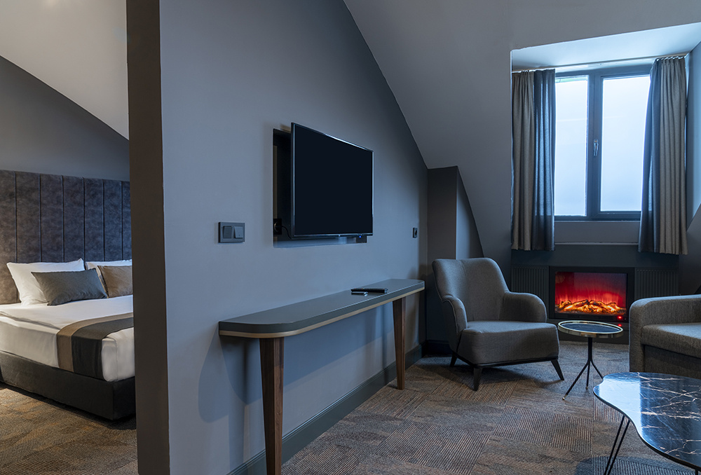 Fireplace Quadruple Suite