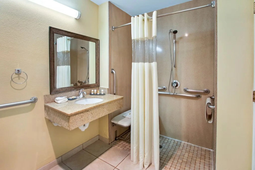 La Quinta Inn & Suites by Wyndham Albuquerque Midtown - Chambres