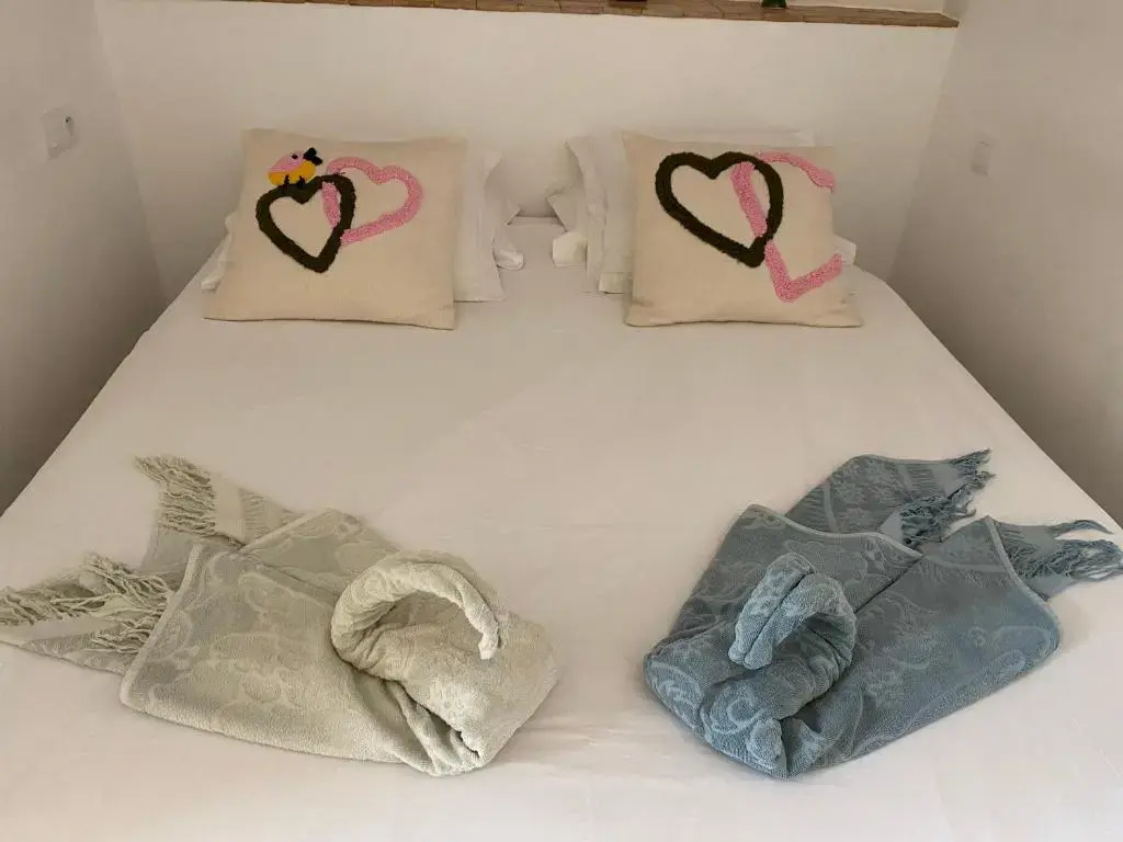 Petite Double room (full double bed)