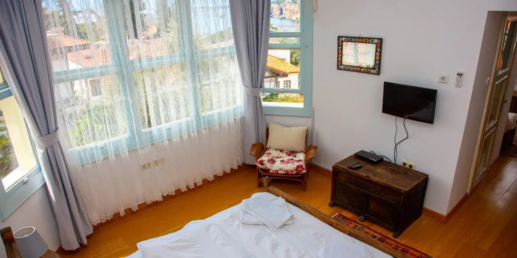 Suite with balcony and with sea view