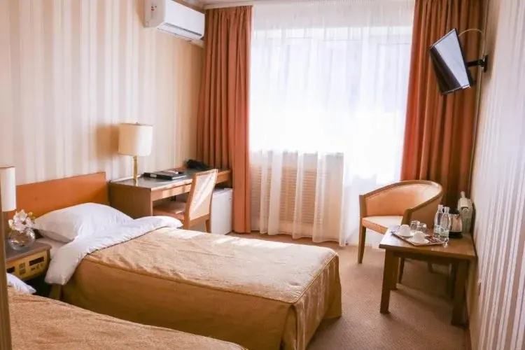 Superior Double room (full double bed)