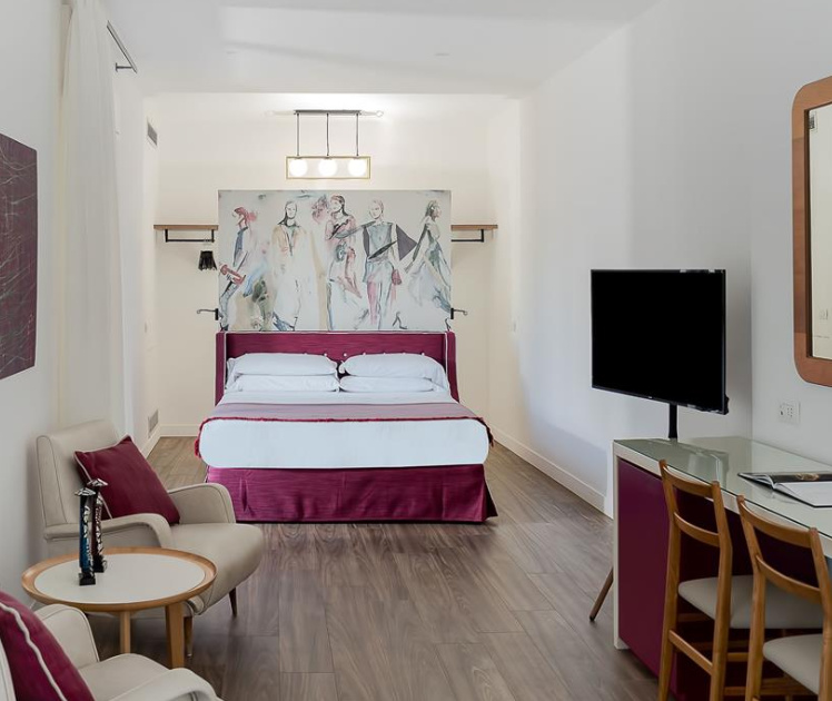 Superior Double room (full double bed)
