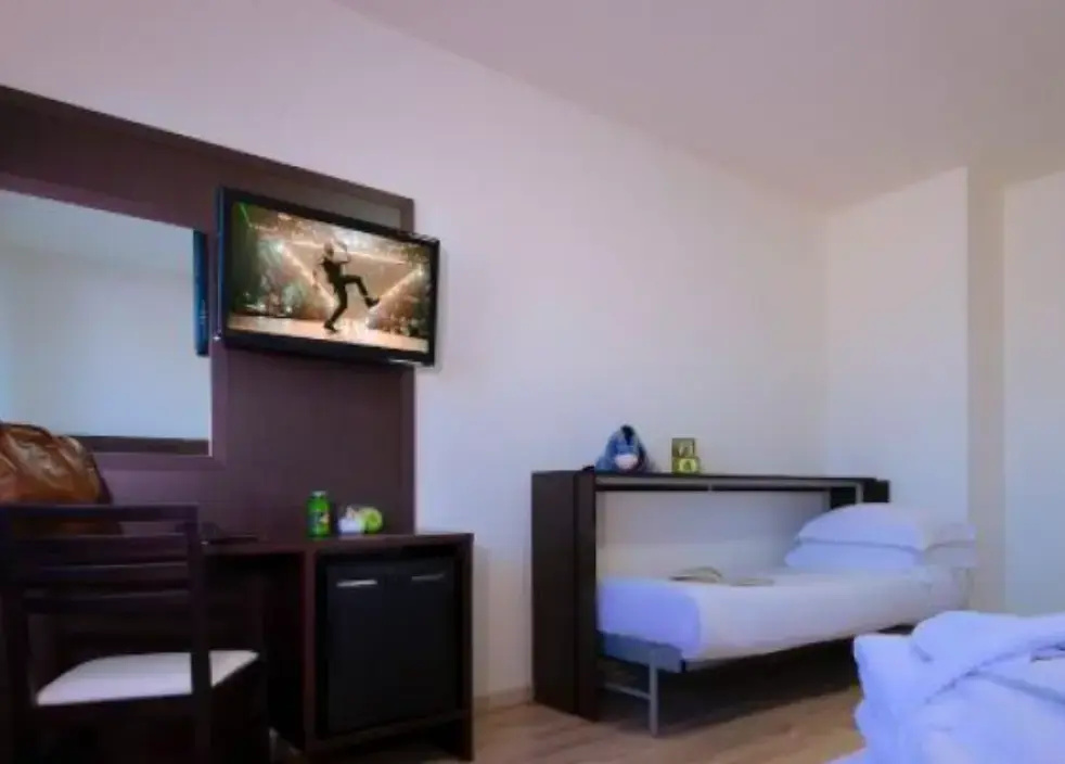 CDH Hotel Modena - Chambres