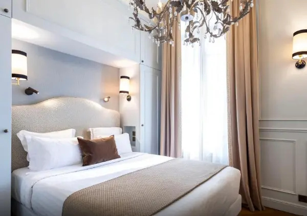 Hotel Residence Foch 49