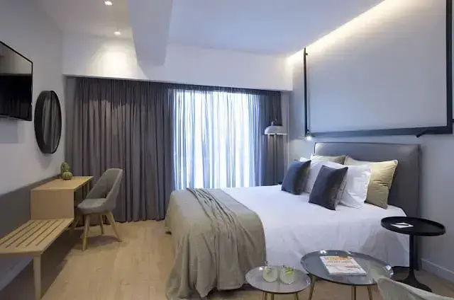 Standard Double Club room (full double bed)