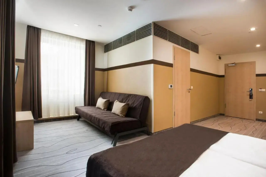 Promenade Hotel by Mellow Mood Hotels — фото