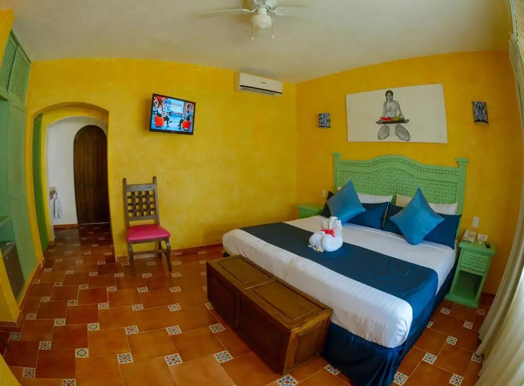 Superior Double room with sea view (full double bed)