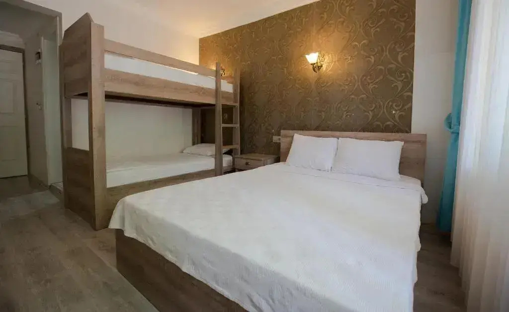Family Quadruple room