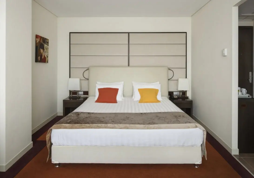 Aquamarine Room Type - Executive with Business Lounge Access Double room full double bed