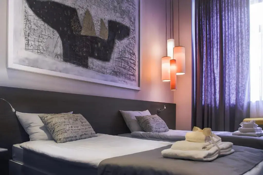 Standard Double room (full double bed)