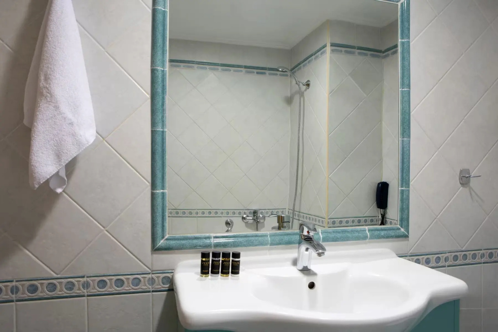 Zeus Essence Ramada by Wyndham Athens Hotel - Chambres