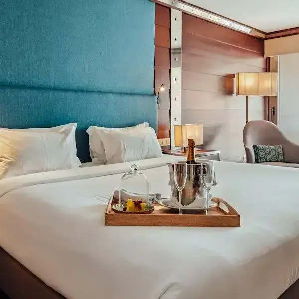 Sesimbra Oceanfront Hotel - Chambres