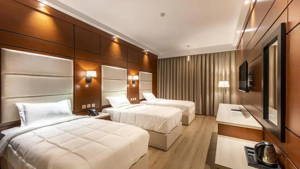 Economy Triple room