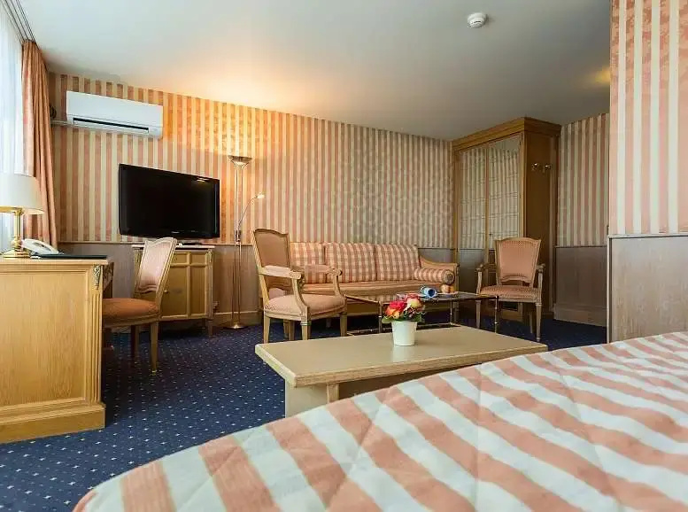 Hotel Continental - Chambres