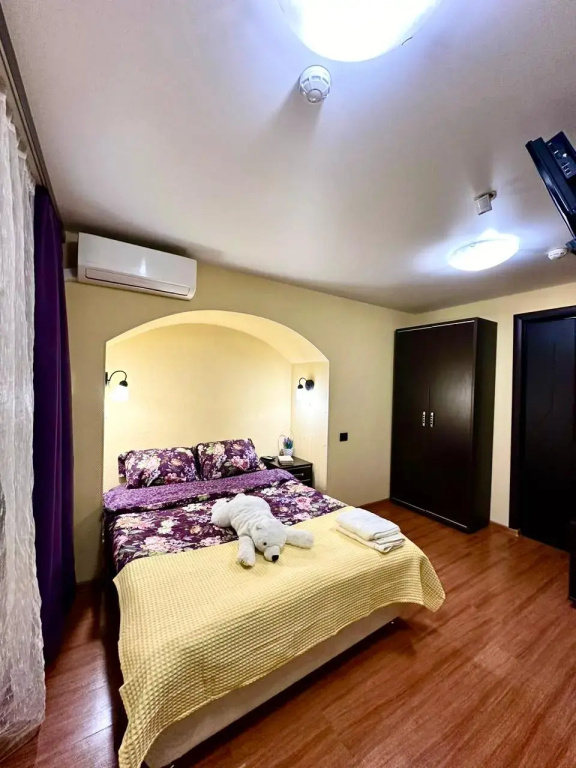 Standard No.2 Double room (full double bed)