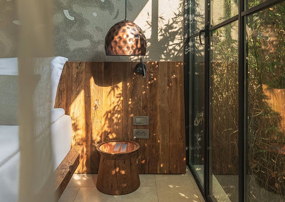 Yazz Collective image Room