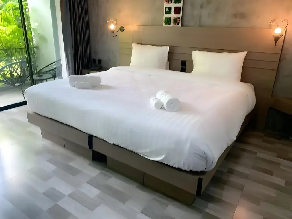 Double Studio (full double bed)