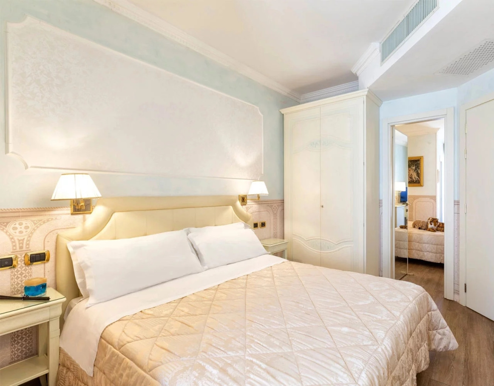 Family Double room full double bed