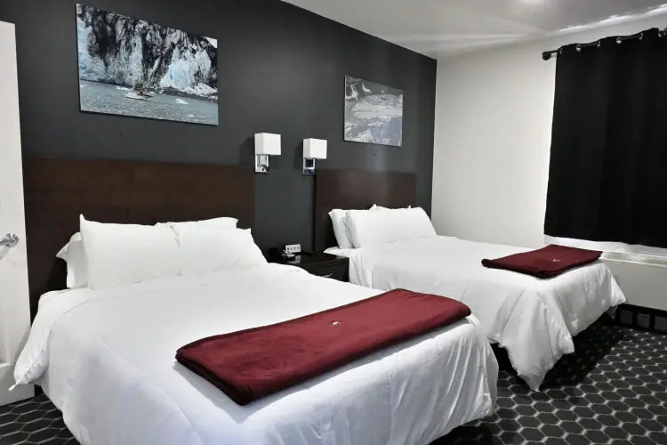 Deluxe Quadruple room