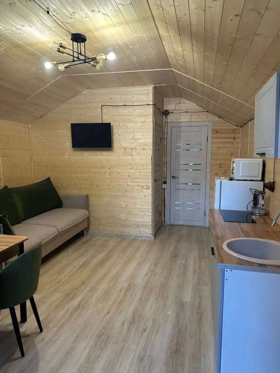2-Room 1st House