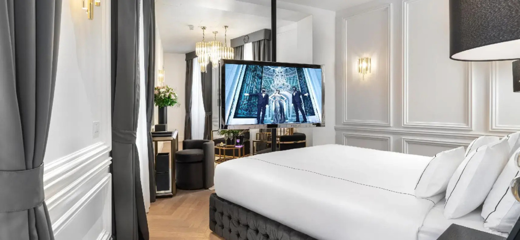 Executive Terrace Double Suite (full double bed)