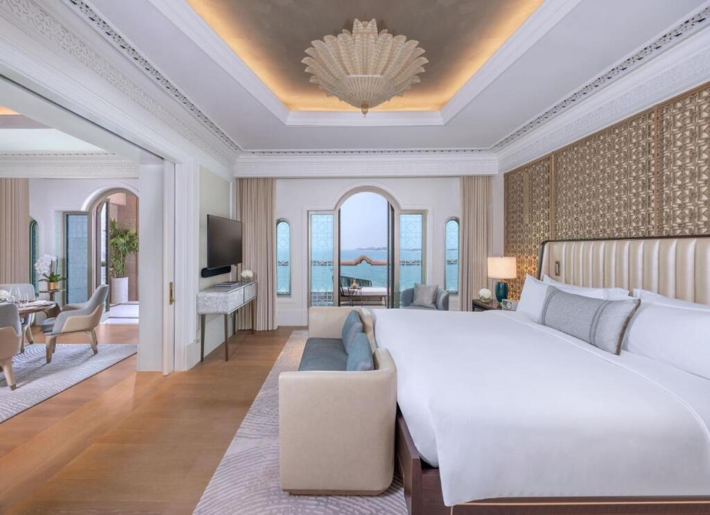 Emirates Palace в Абу Даби