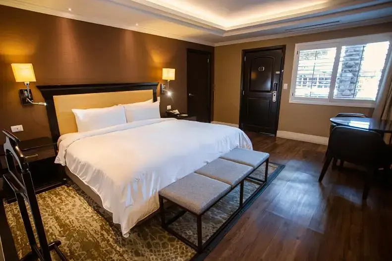 Lucerna Select Double room (full double bed)