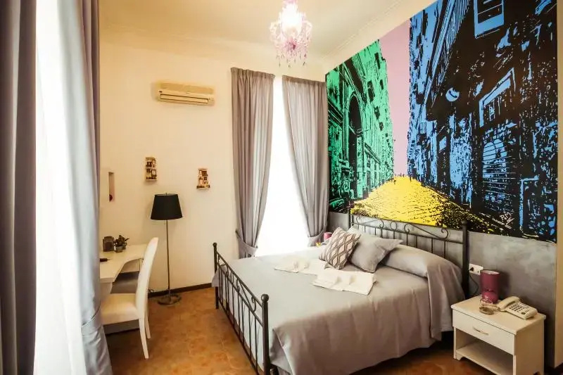 Spaccanapoli Double room (full double bed)