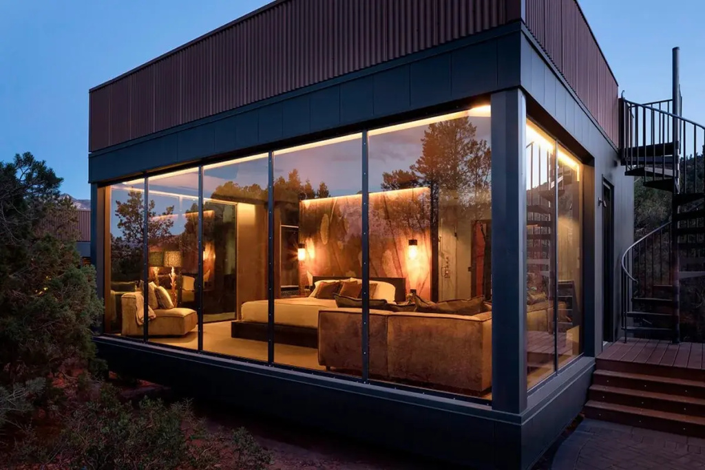 Reflections Double Atrium (full double bed)
