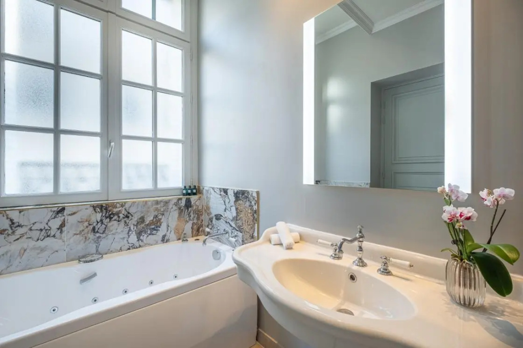 Hôtel Elysia by Inwood Hotels 33