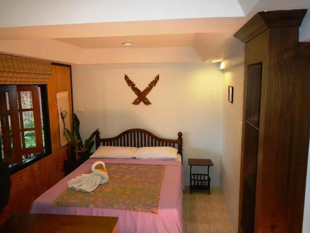 Superior Double Bungalow beachfront (full double bed)